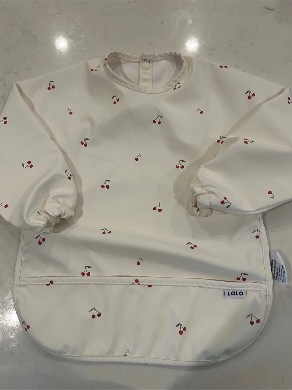 Lala Cream Cherry-Print Long-Sleeve Kids Bib with Pocket